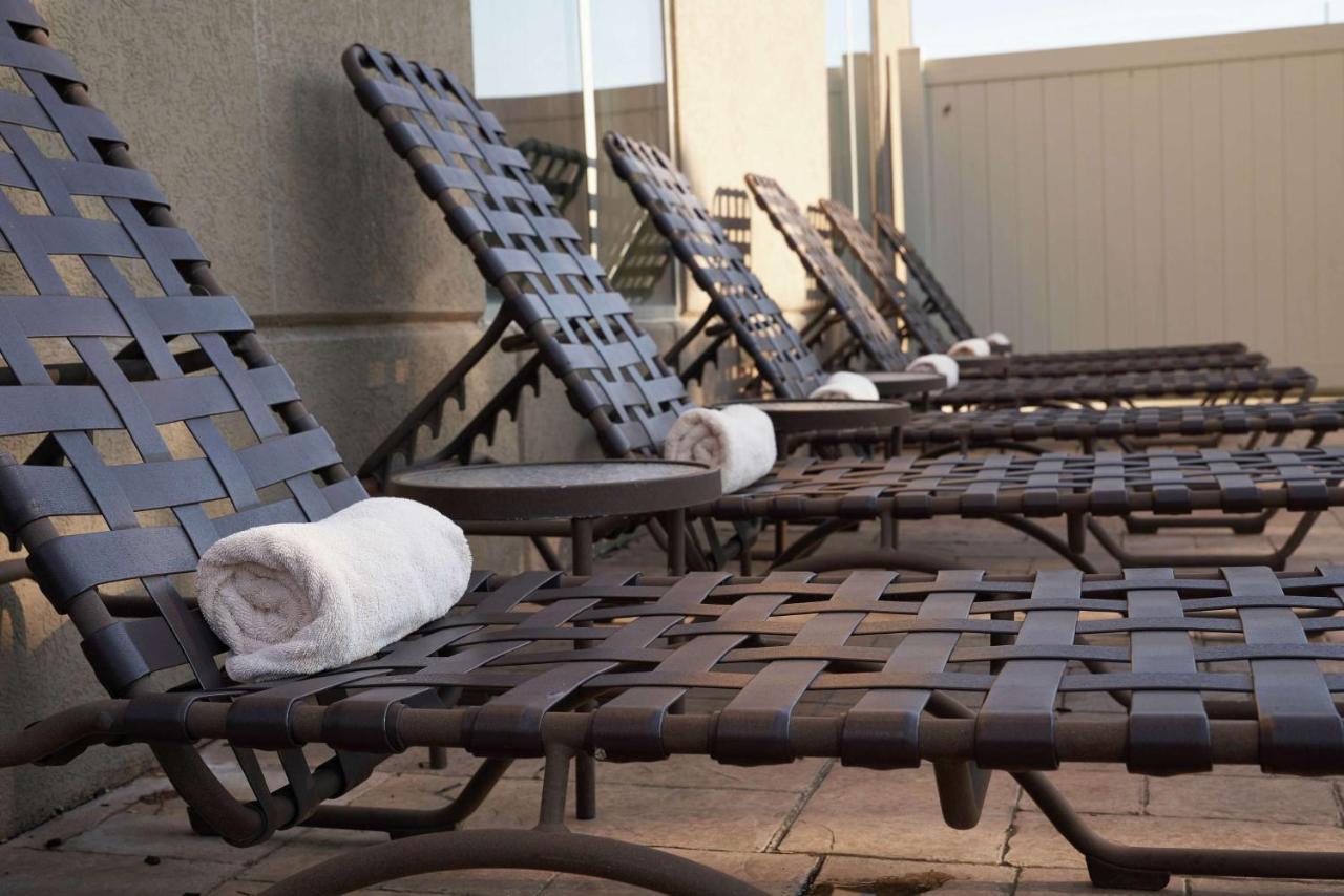 Hilton Garden Inn Evansville Buitenkant foto