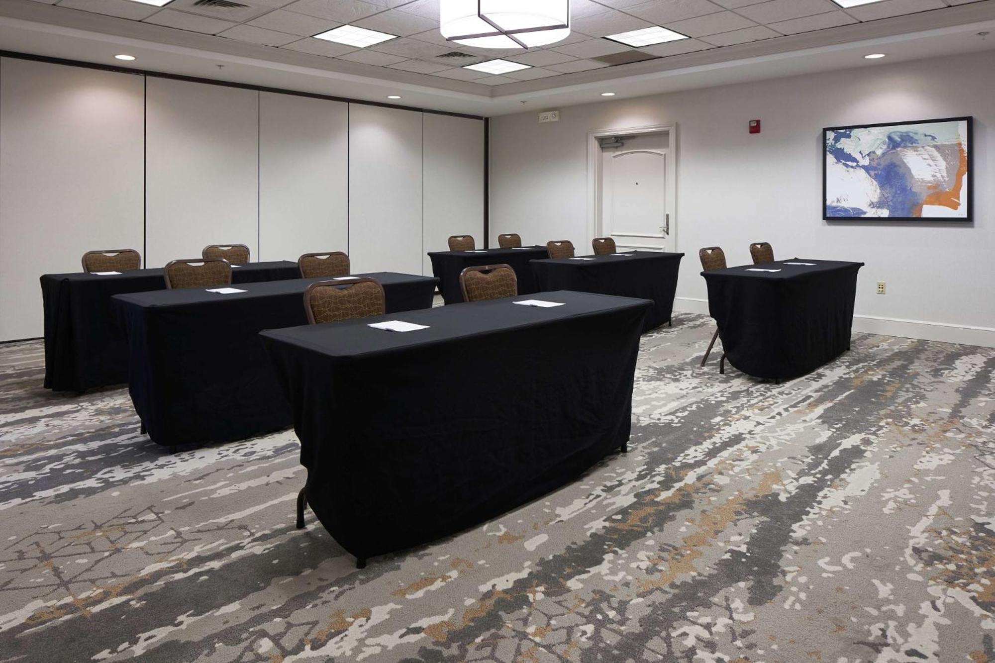 Hilton Garden Inn Evansville Buitenkant foto