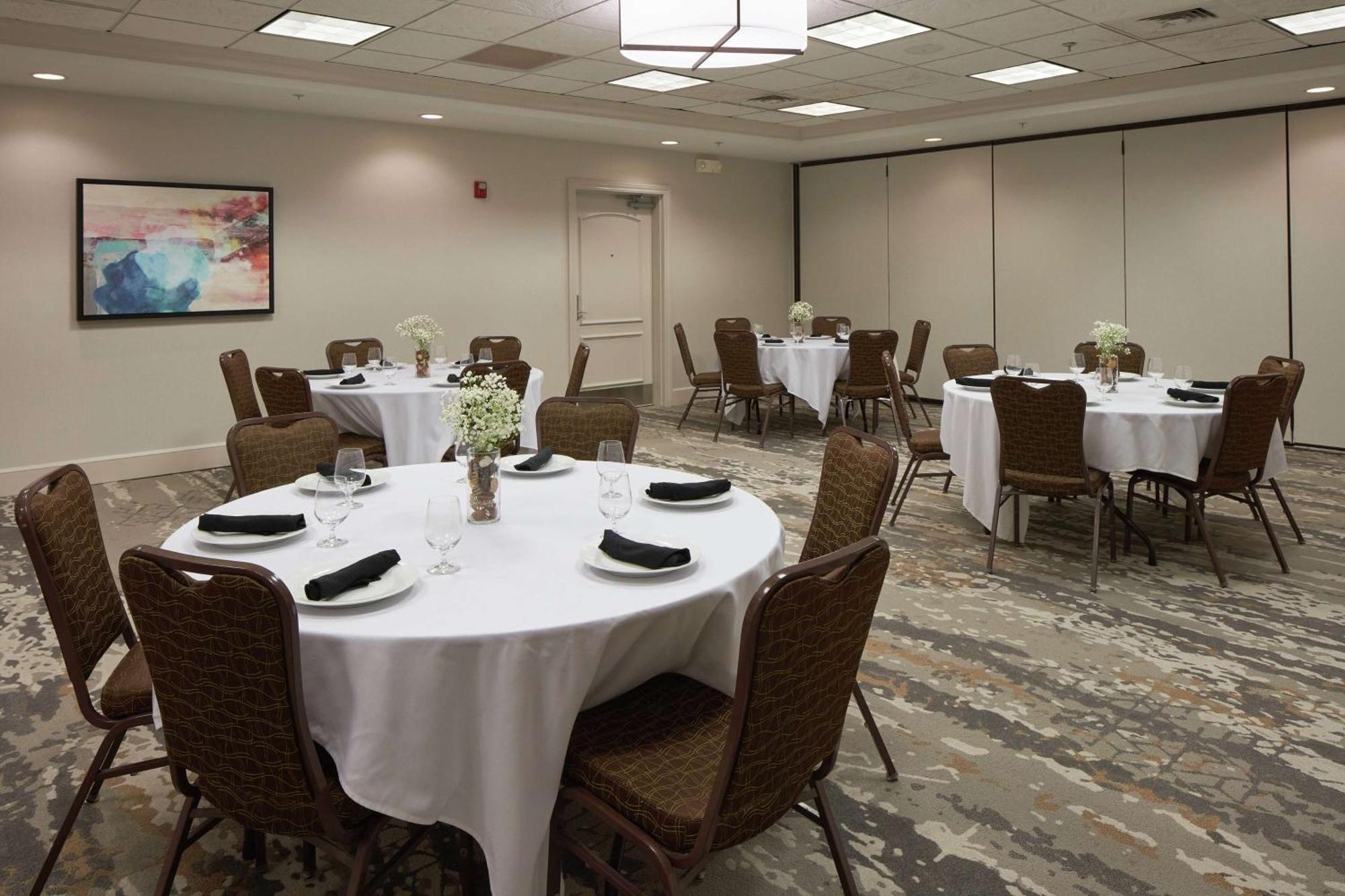 Hilton Garden Inn Evansville Buitenkant foto